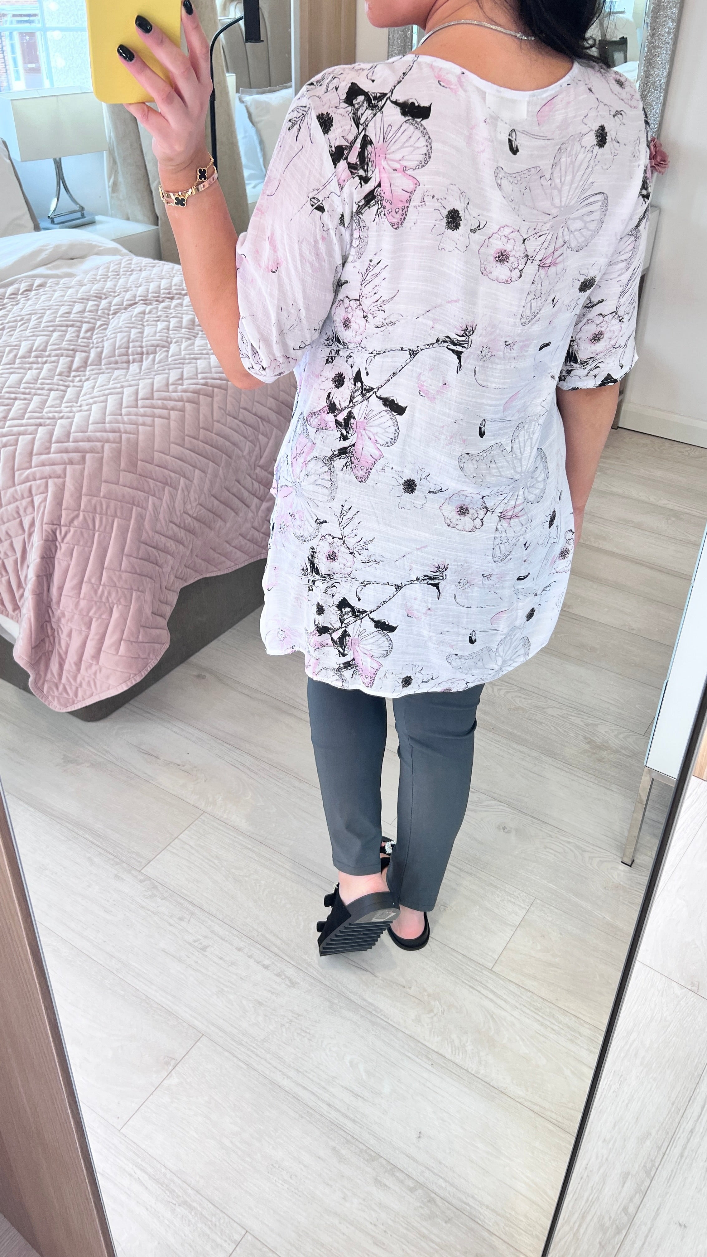 Haylo Floral Print Linen Layered Top