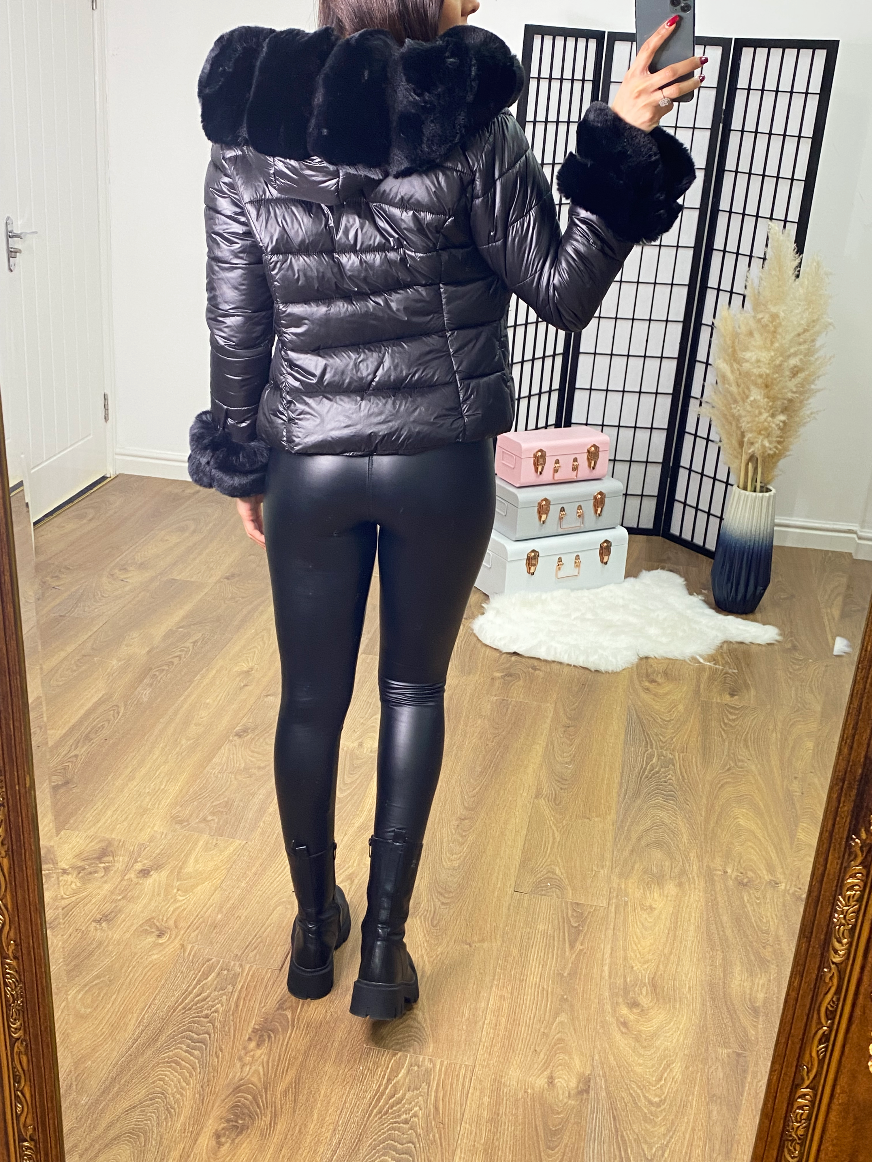 Dayana Faux Fur Hooded Short Padded Coat