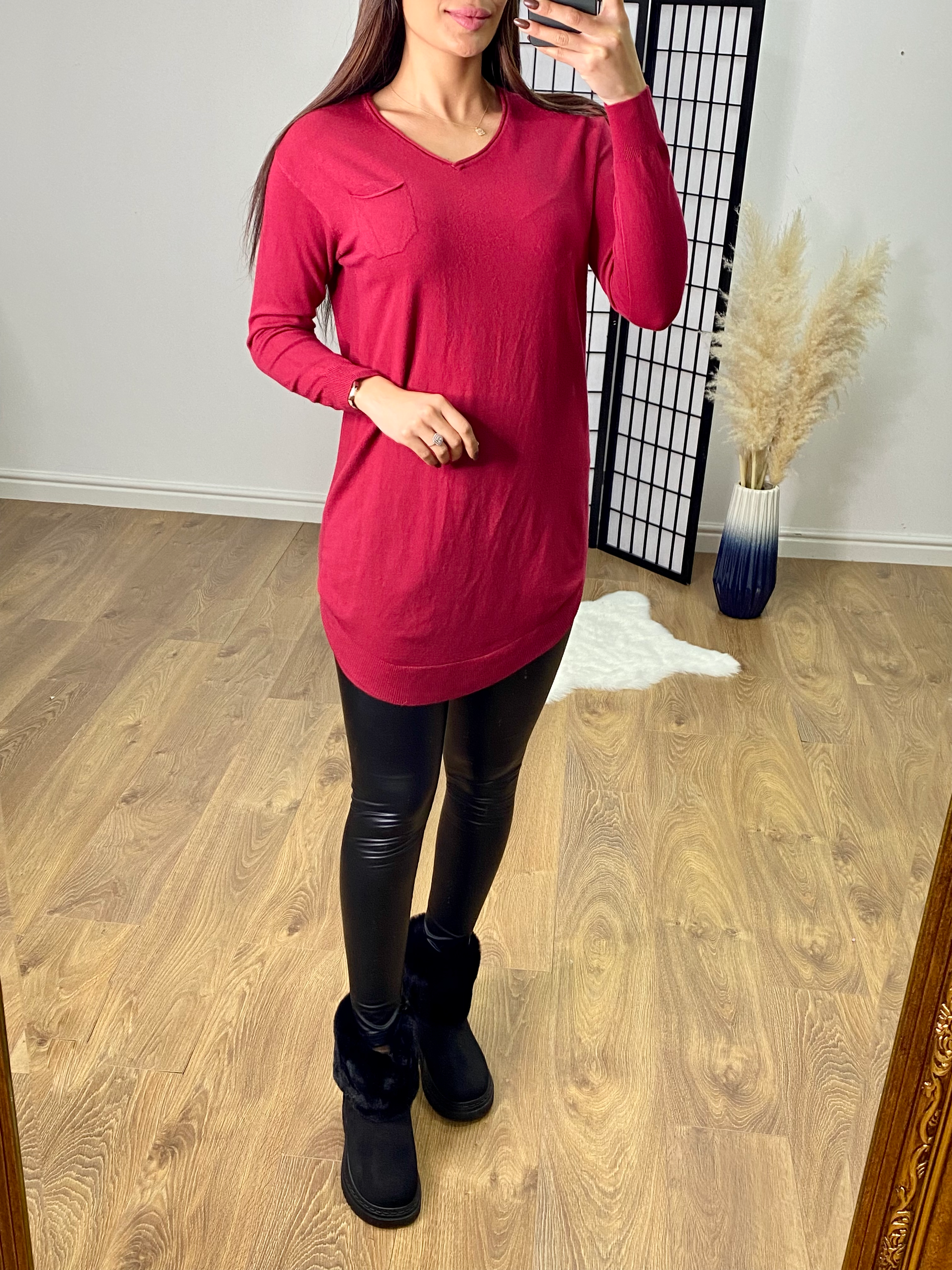 Emilio Plain Curved Hem Jumper