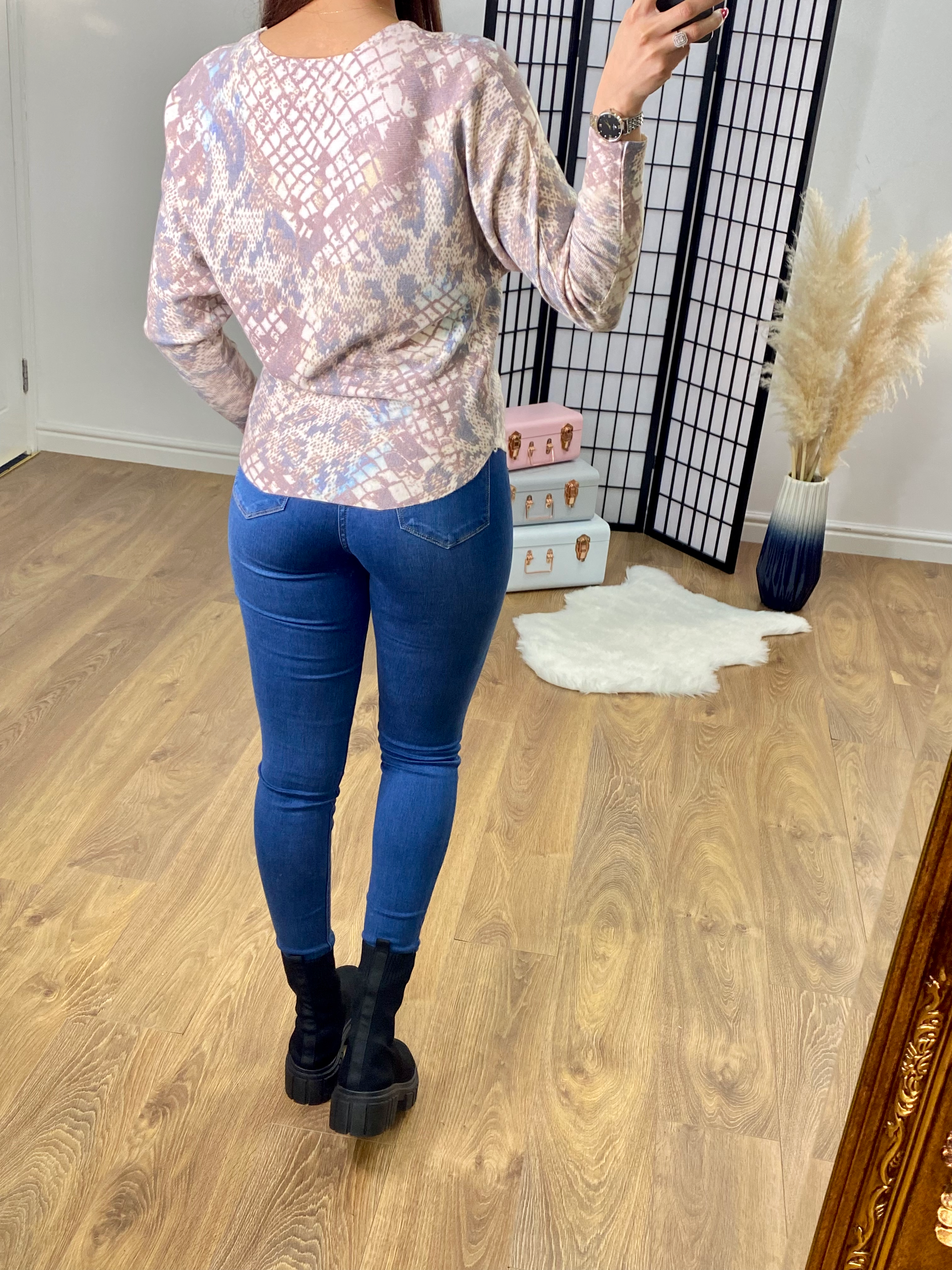 Nemo Animal Print Thin Knit Jumper