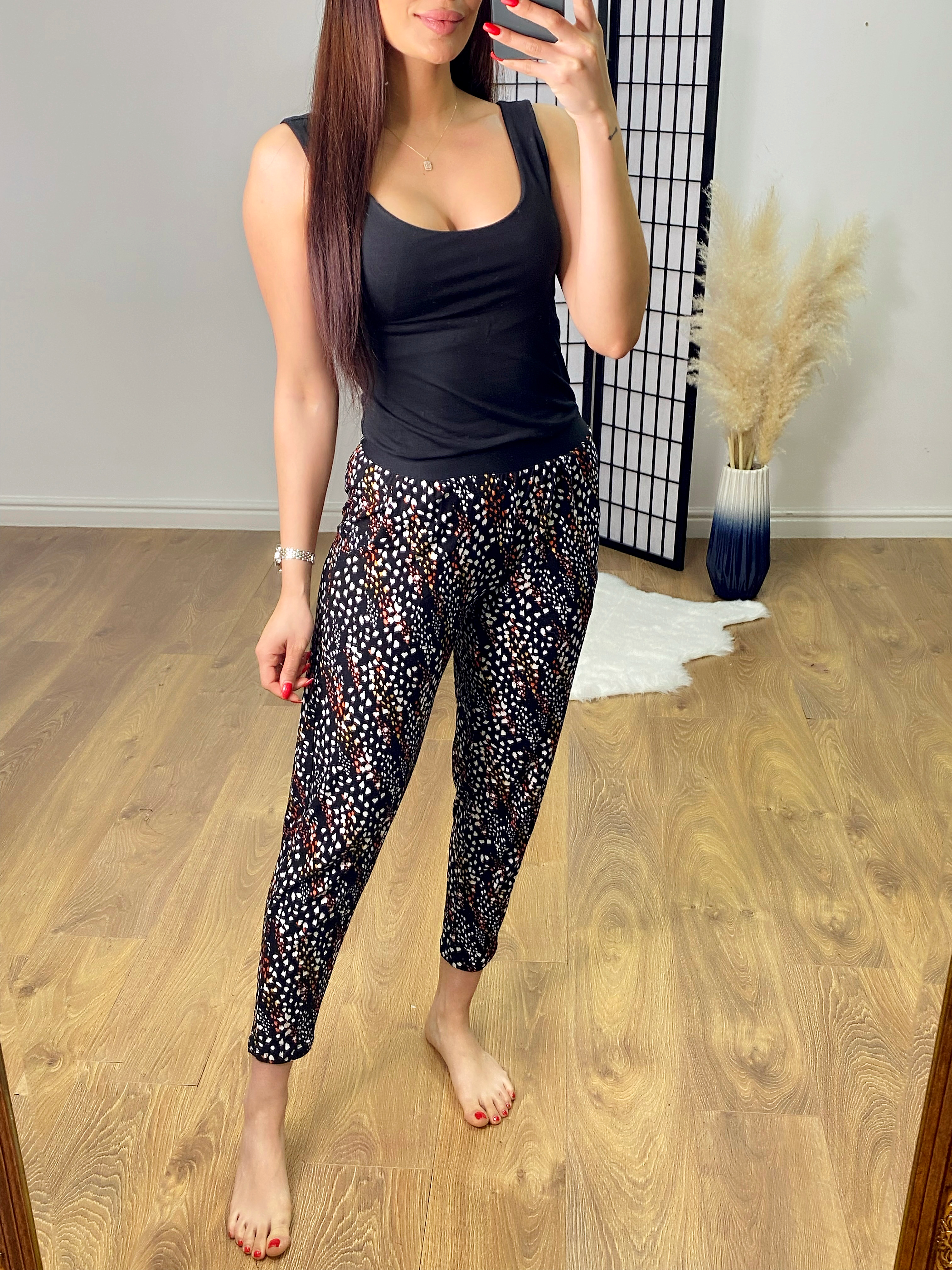 Rosalia Abstract Printed Loose Fit Elsticated Hareems