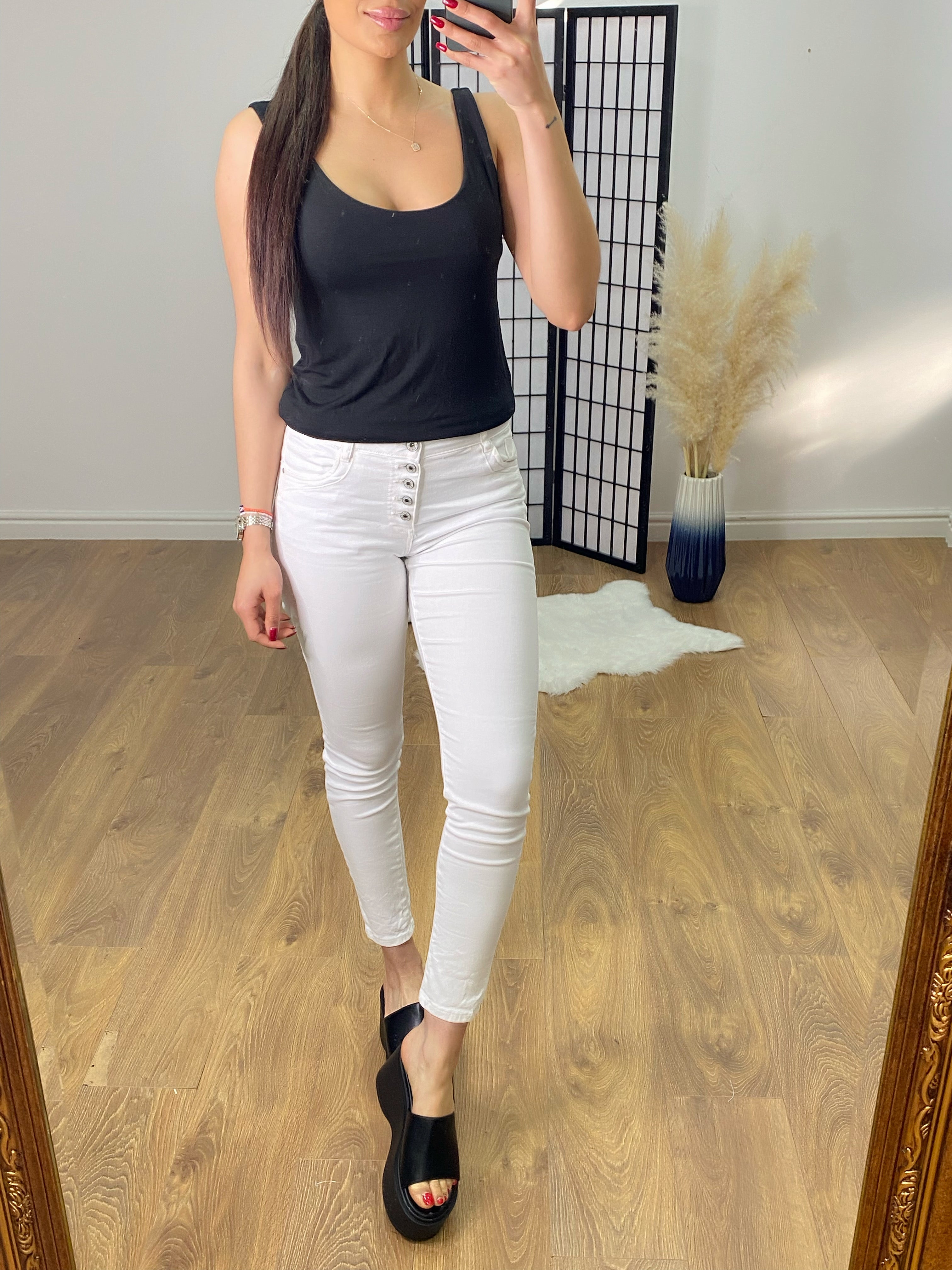 Delilah High Waisted Stretch Jeans