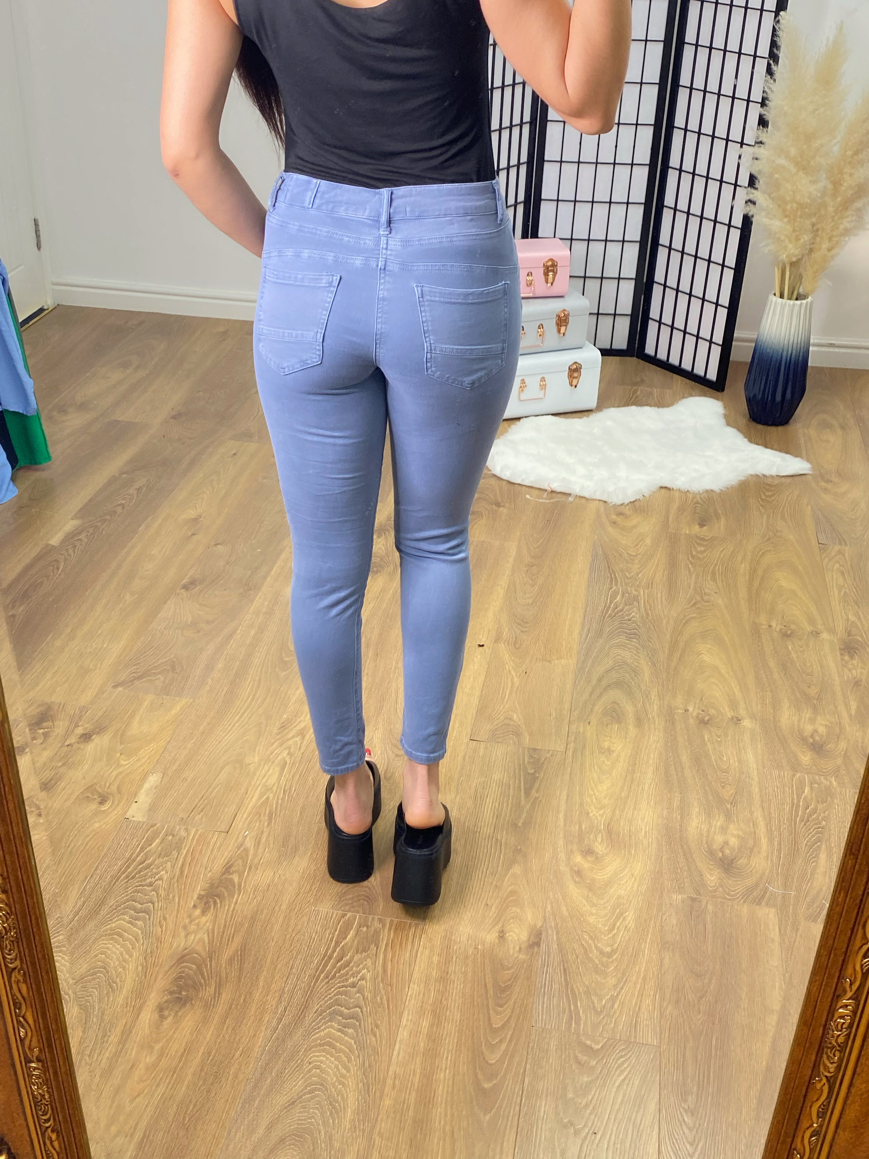 Delilah High Waisted Stretch Jeans