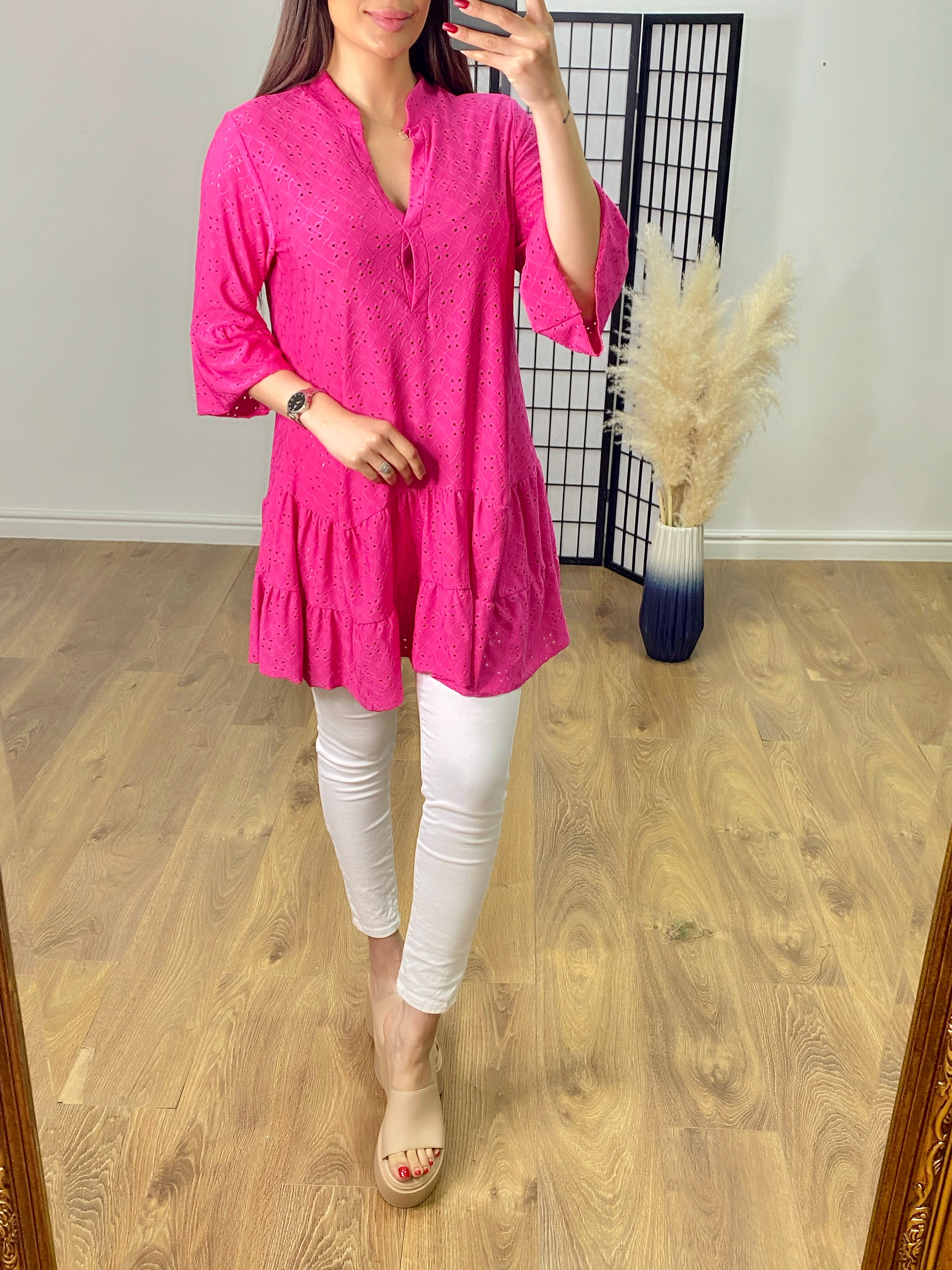 Ladie Broderie Stretch Frill Hem Notched Tunic