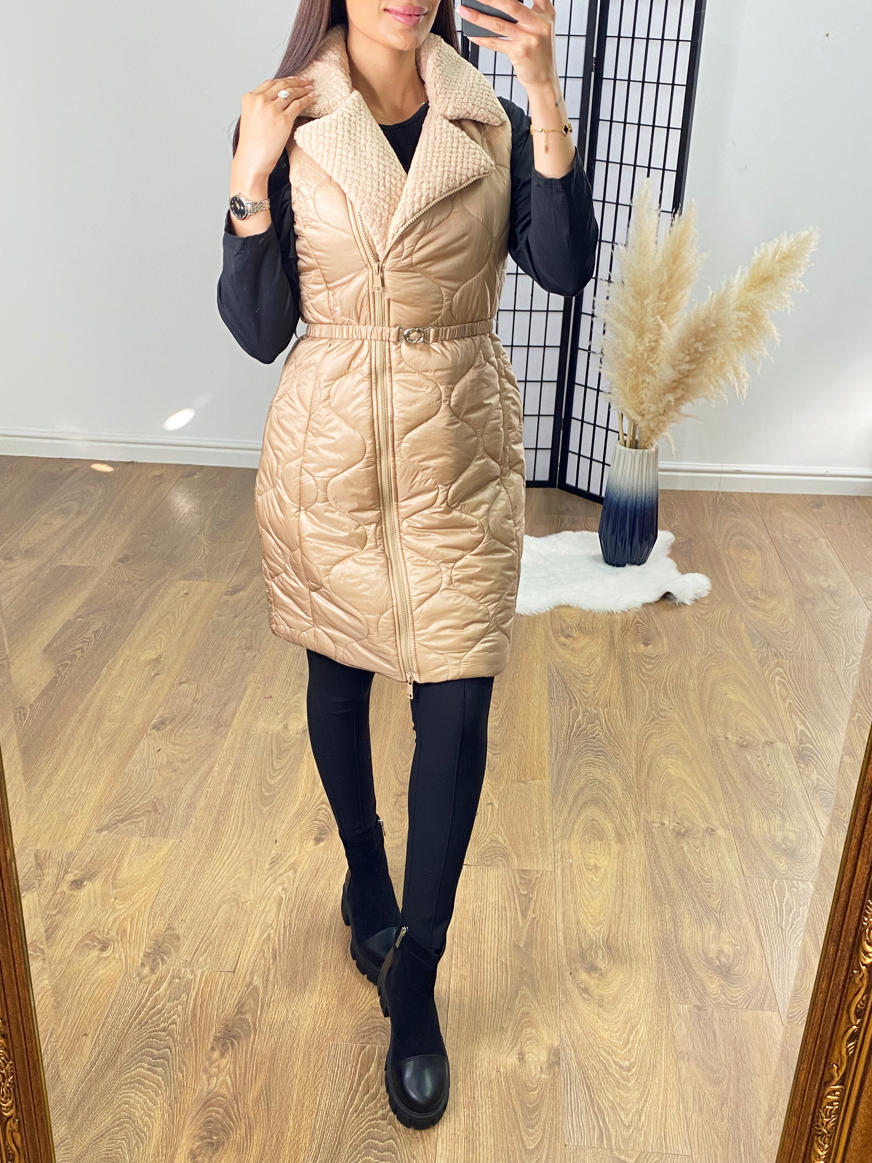 Carlotta Beige Teddy Collar Quilted Gilet