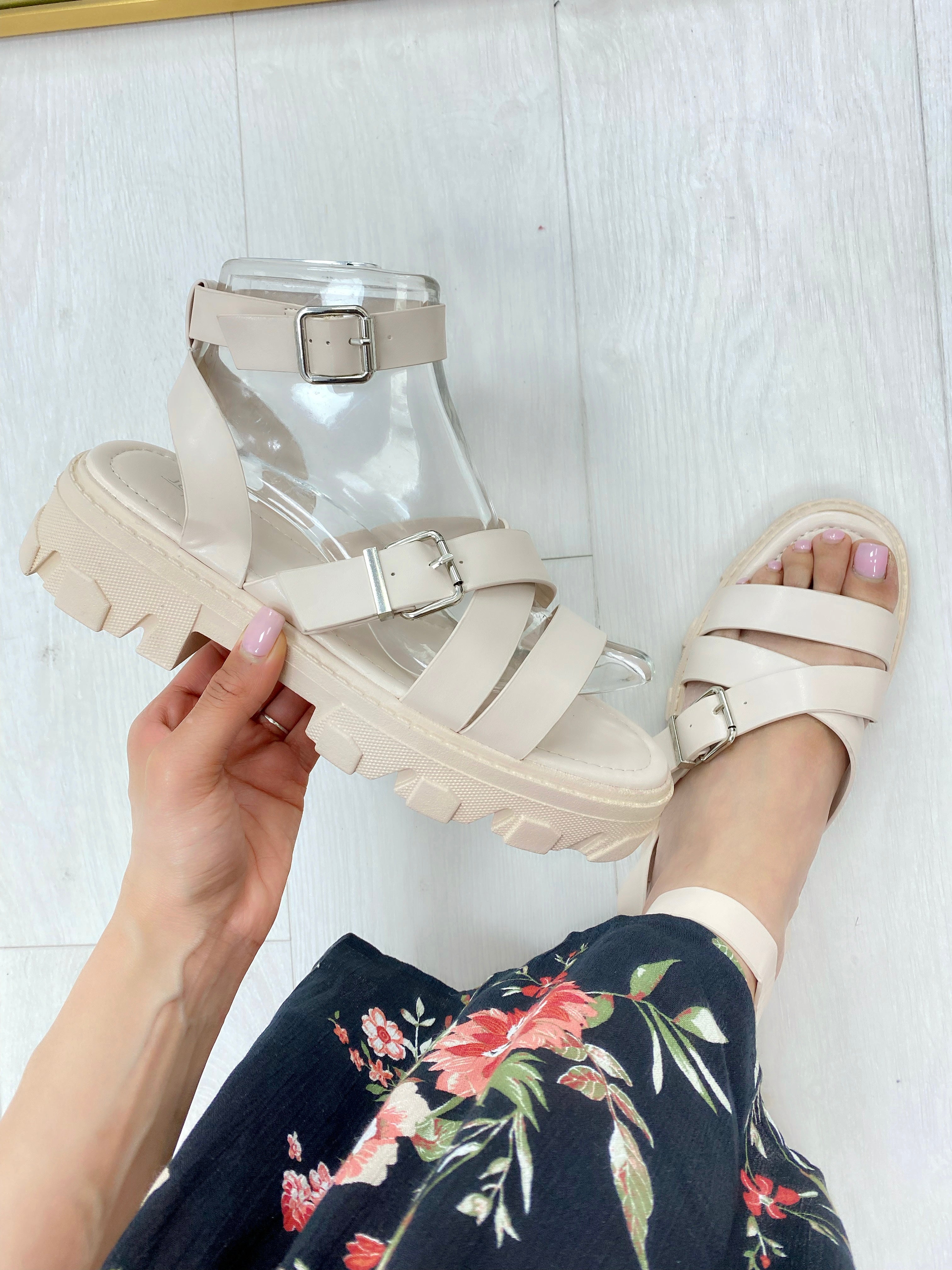 Spice Buckle Strap Platform Sandals