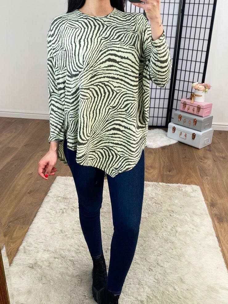 Beck Mint Zebra Print Asymmetric Hem Top