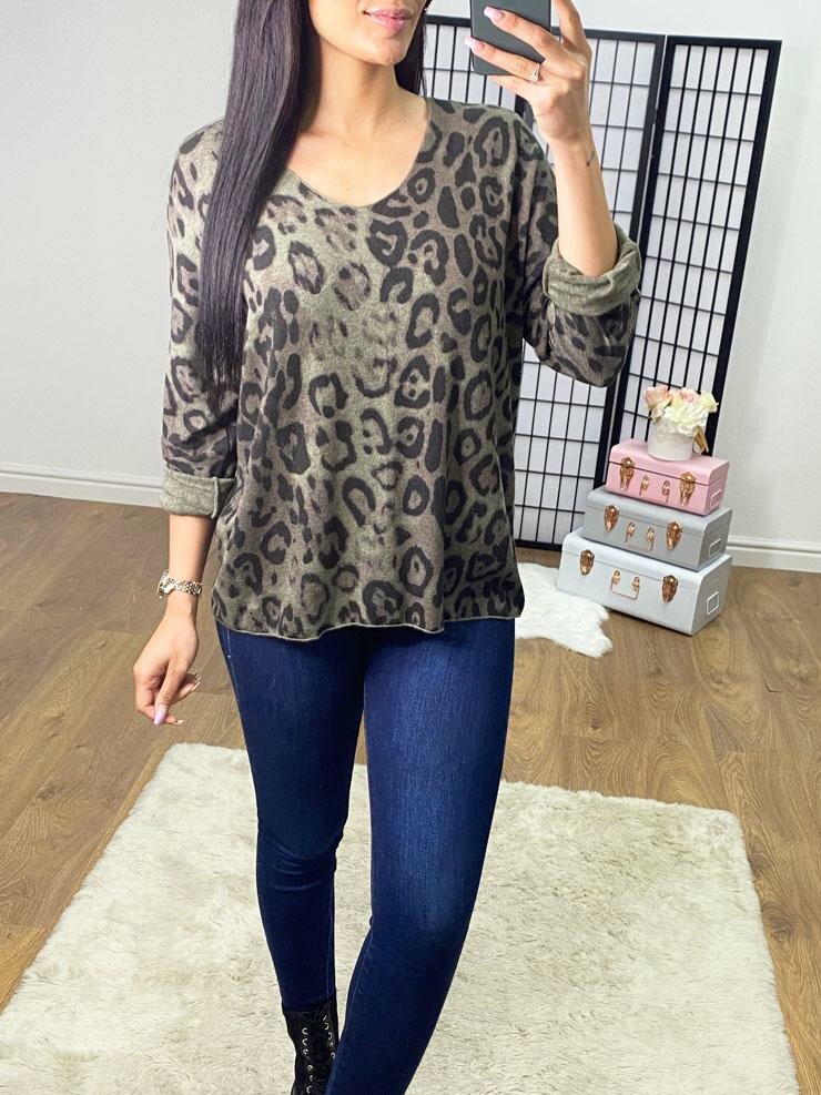 Cathy Super Soft Leopard Thin Knit Jumper