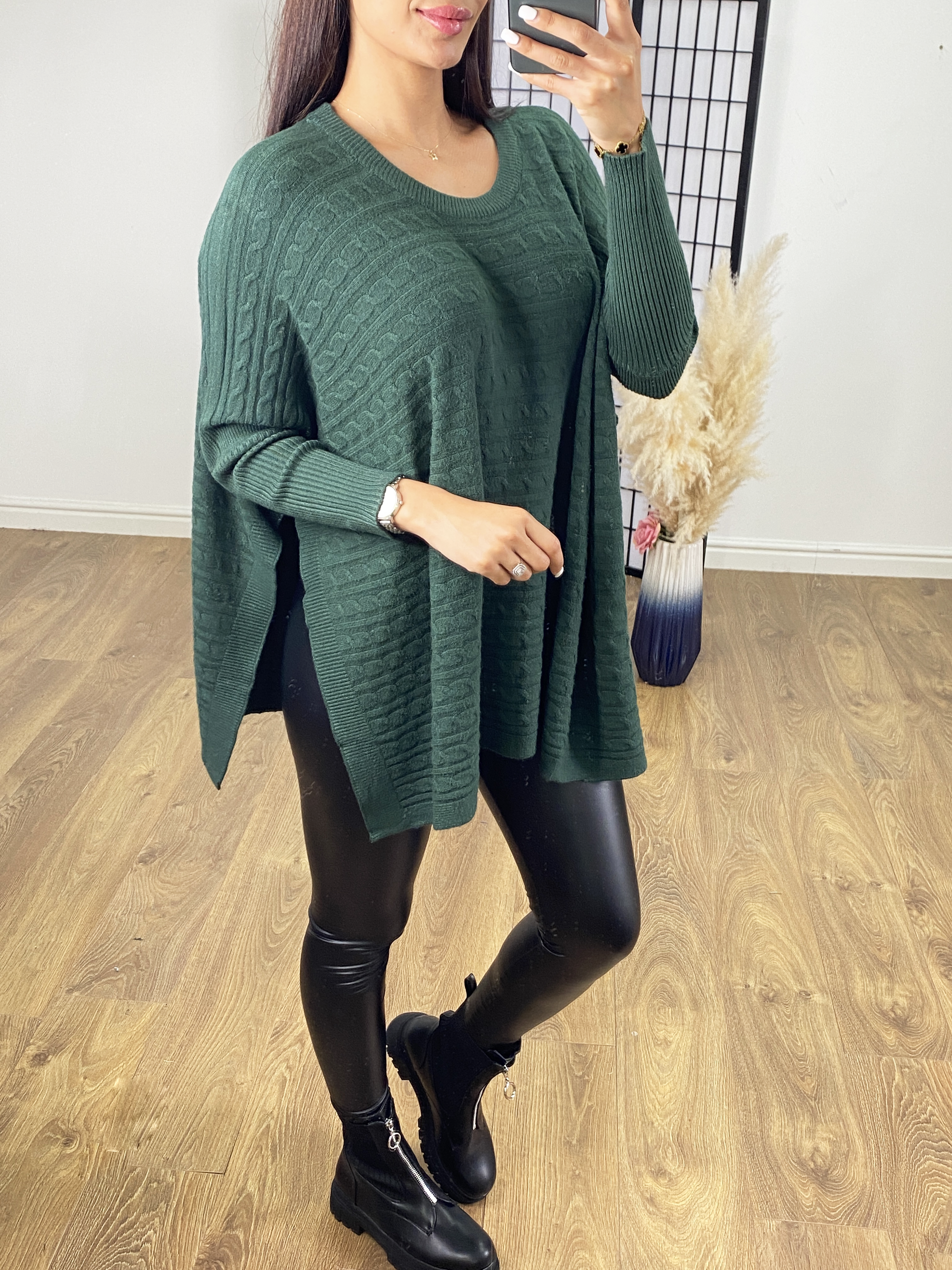 Dexter Cable Knit Side Split Jumper