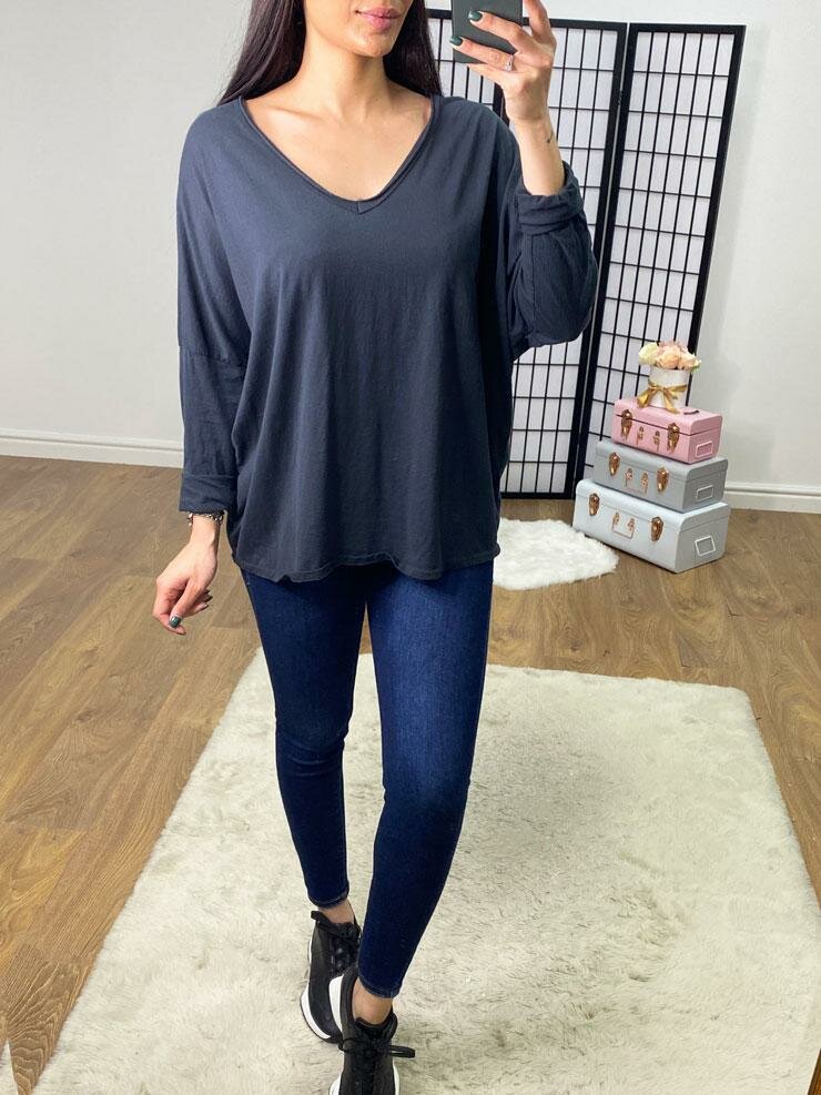 Edie Plain V Neck Long Sleeve Basic Top