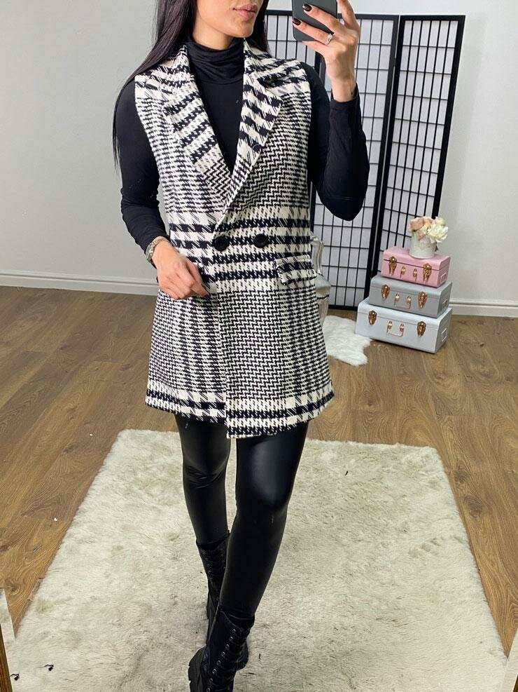 Freyla Dogtooth Button Detailed Waist Jacket