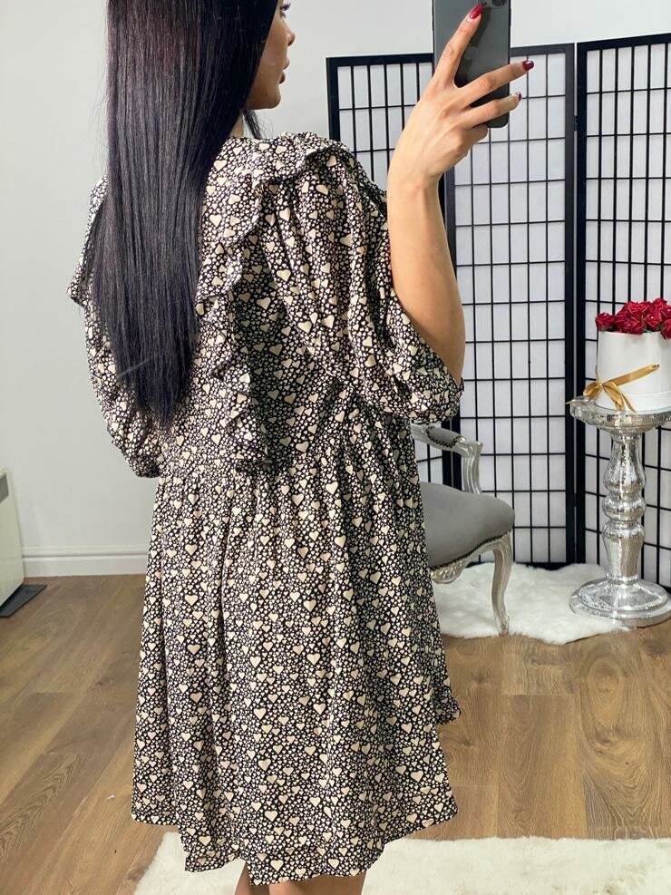 Annora Frill Puff Sleeve Heart Detail Floaty Dress