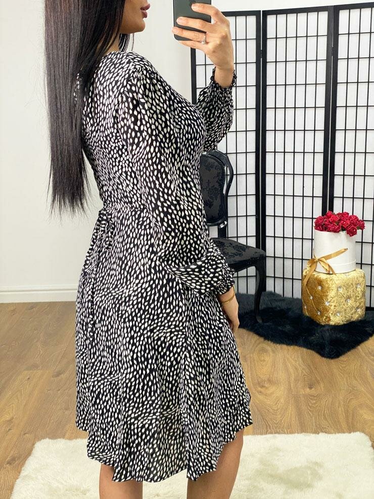 Cuba Monochrome Puff Sleeve Swing Dress