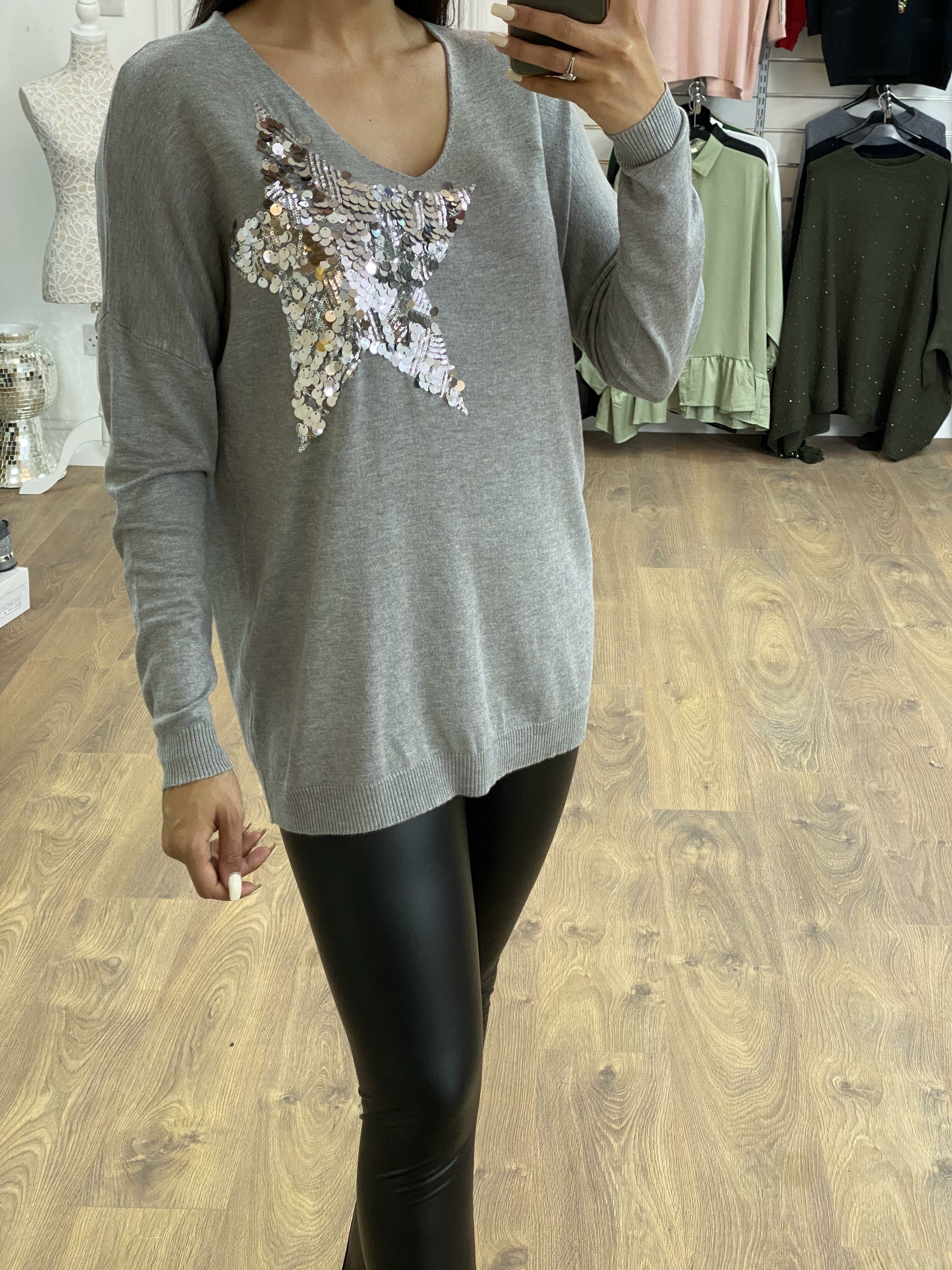 Annalise Sequin Star Detailed Thin Knit Jumper