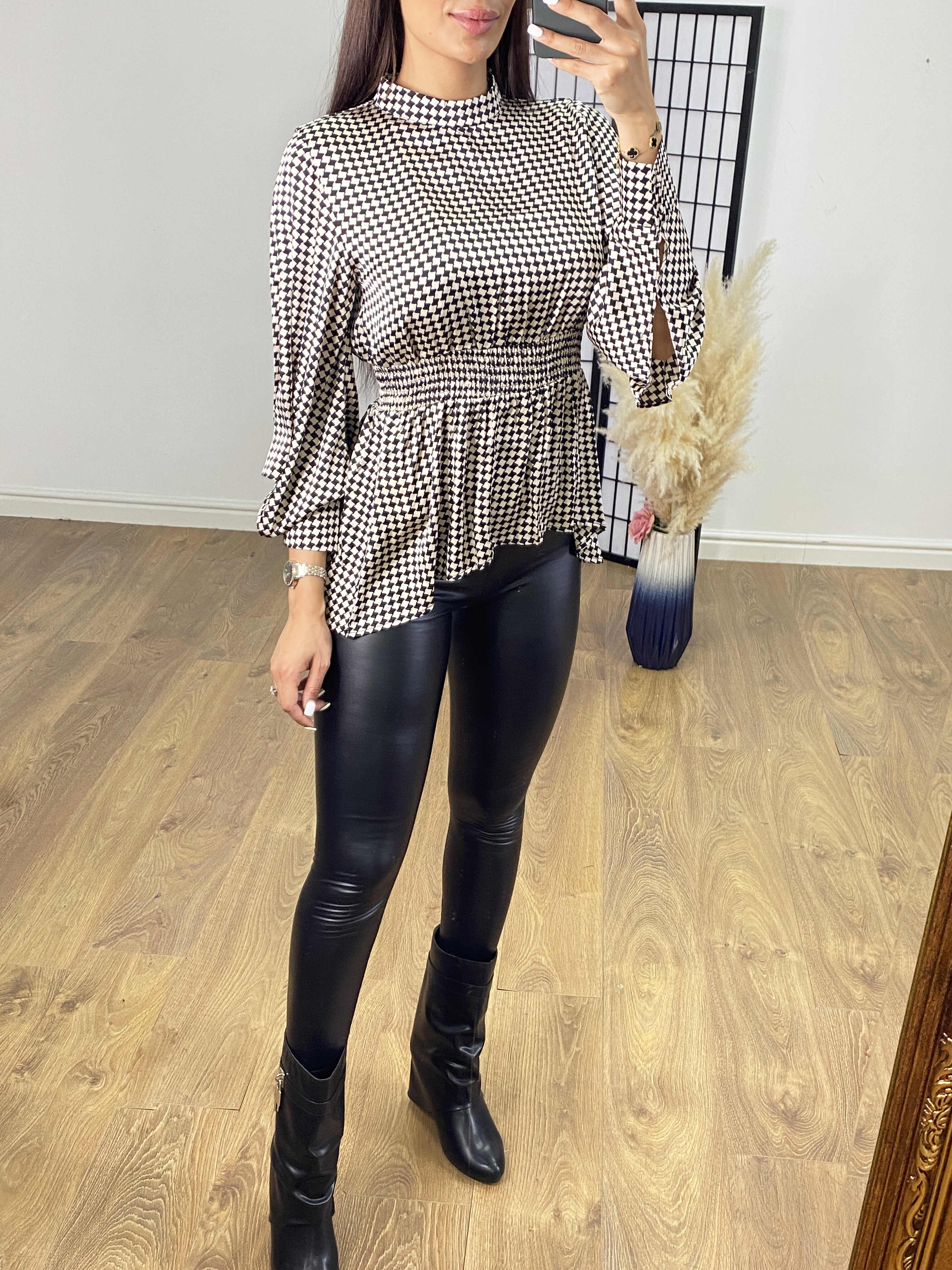 Halo Checkerboard Print Split Sleeve Blouse