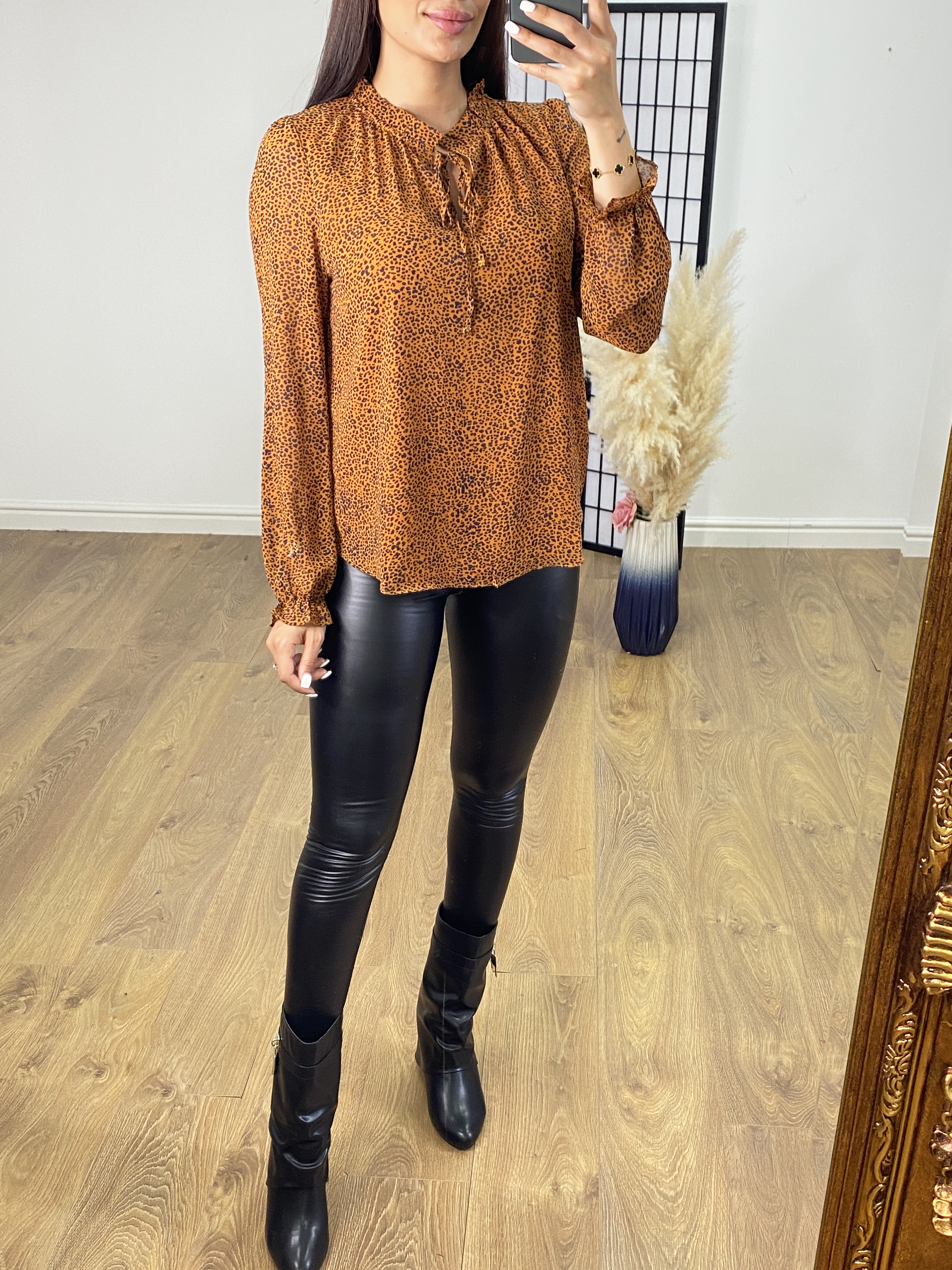 Jessica Cheetah Print Pussybow Blouse