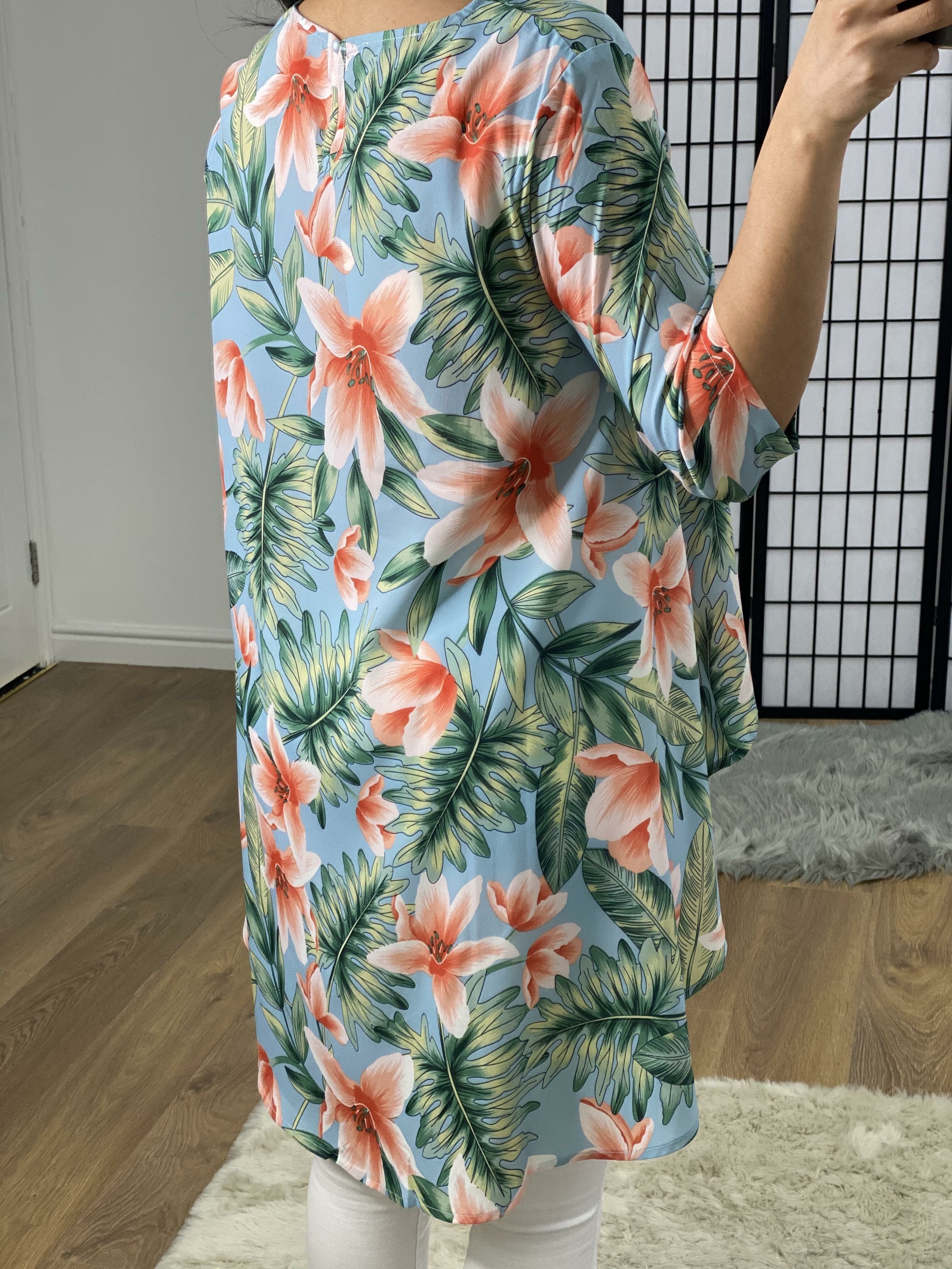 Loretina Floral Dipped Hem Floaty Blouse