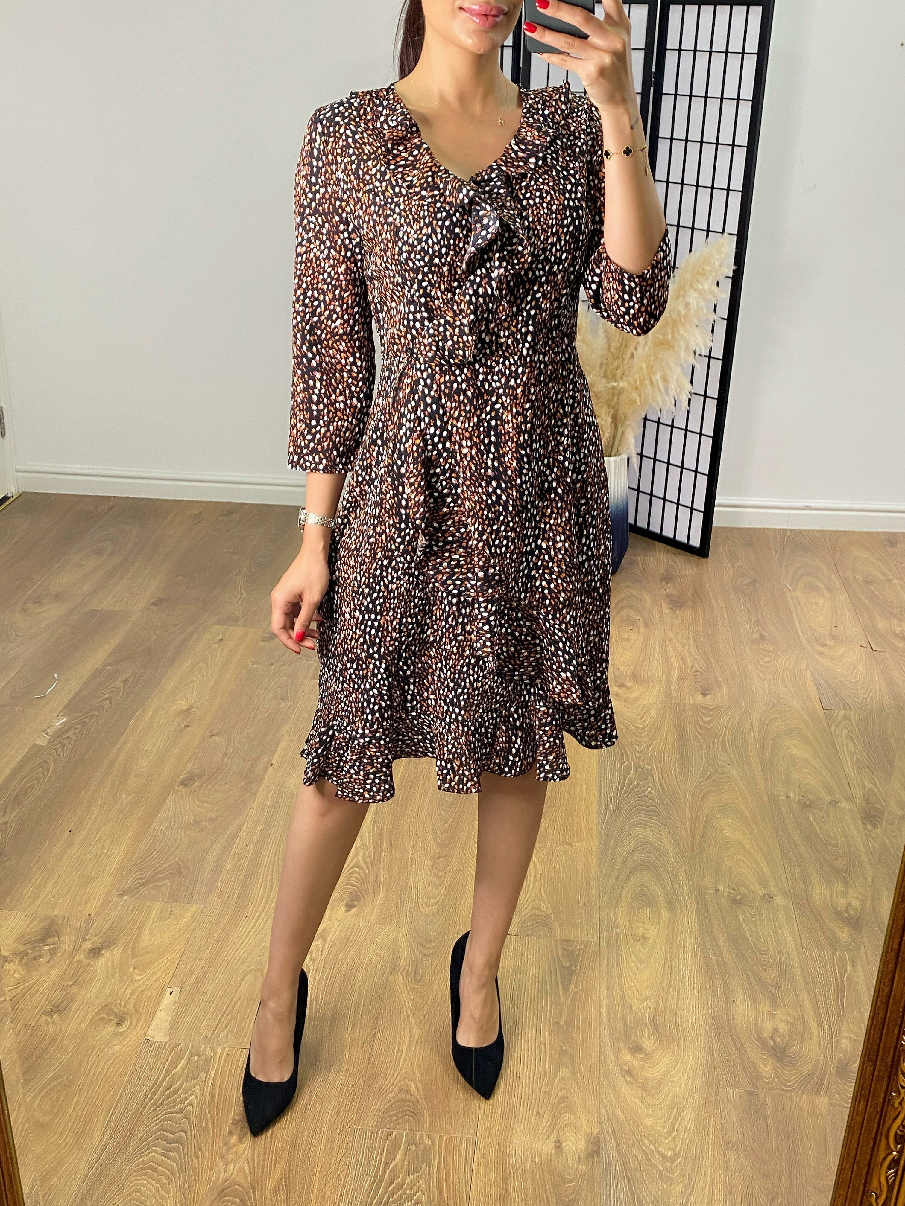 Queen Graphic Print Frill Front Dress