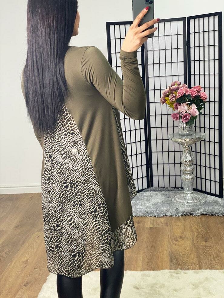 Lacie Heart Print Chiffon Back Detailed Dipped Hem Top