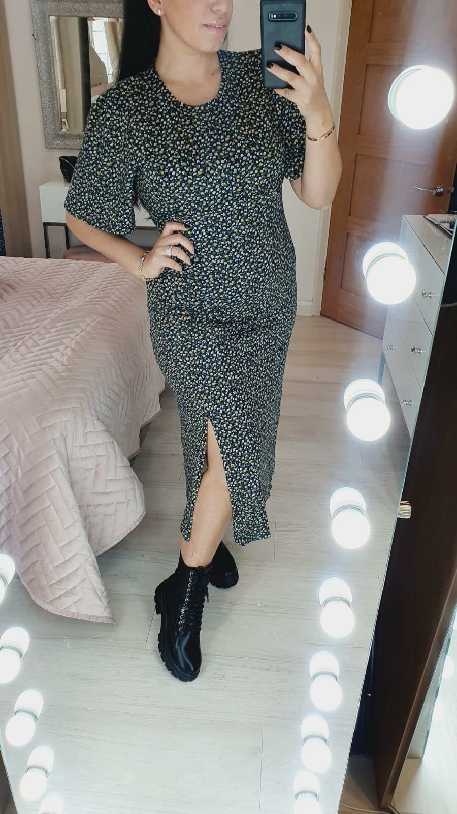 Kariney Navy Paisley Print Split Detailed Midi Dress