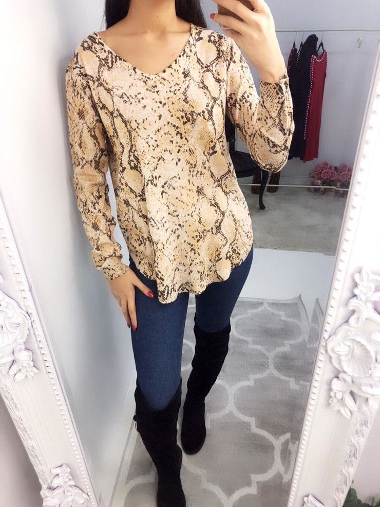 Sissy Snake Print V-neck Thin Knit