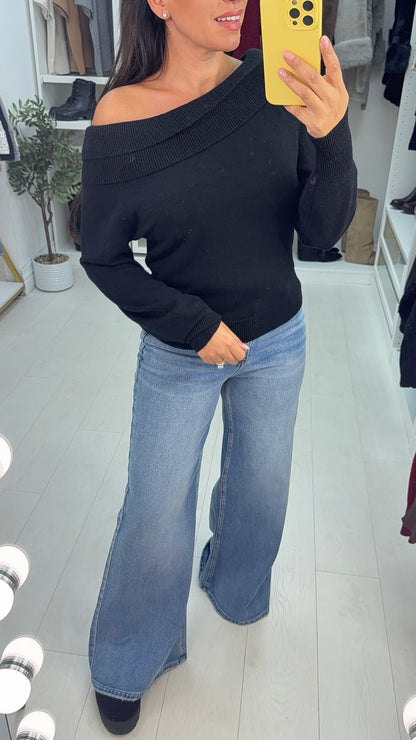 Oletta Plain Scoop Neck Jumper