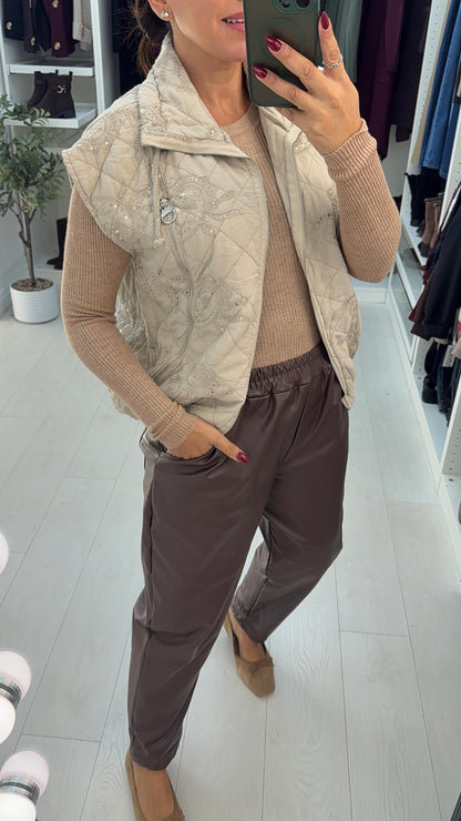 Ramina Embellished Paisley Print Lightweight Gilet