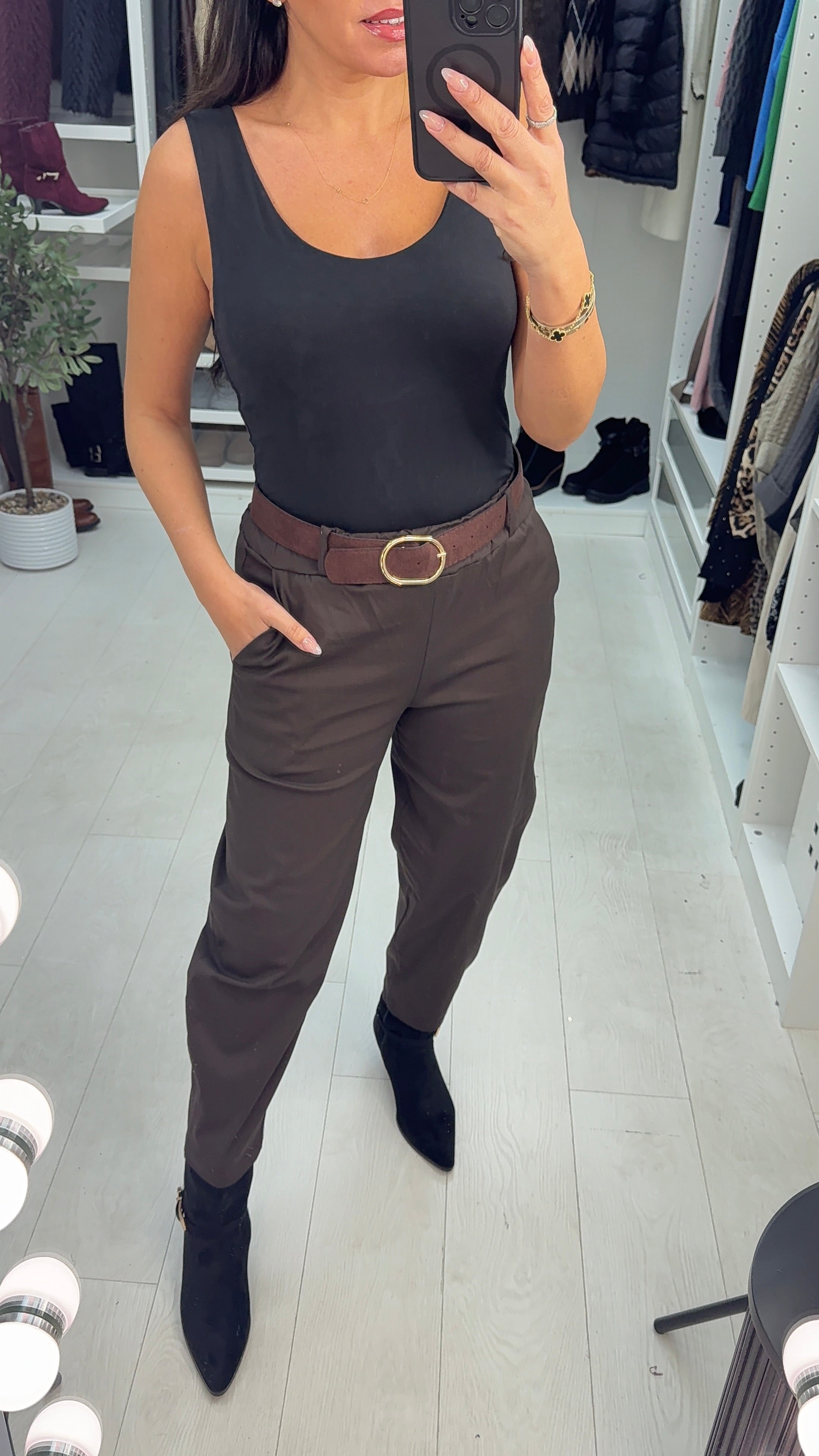 Porcha Plain Barrel Leg Trousers