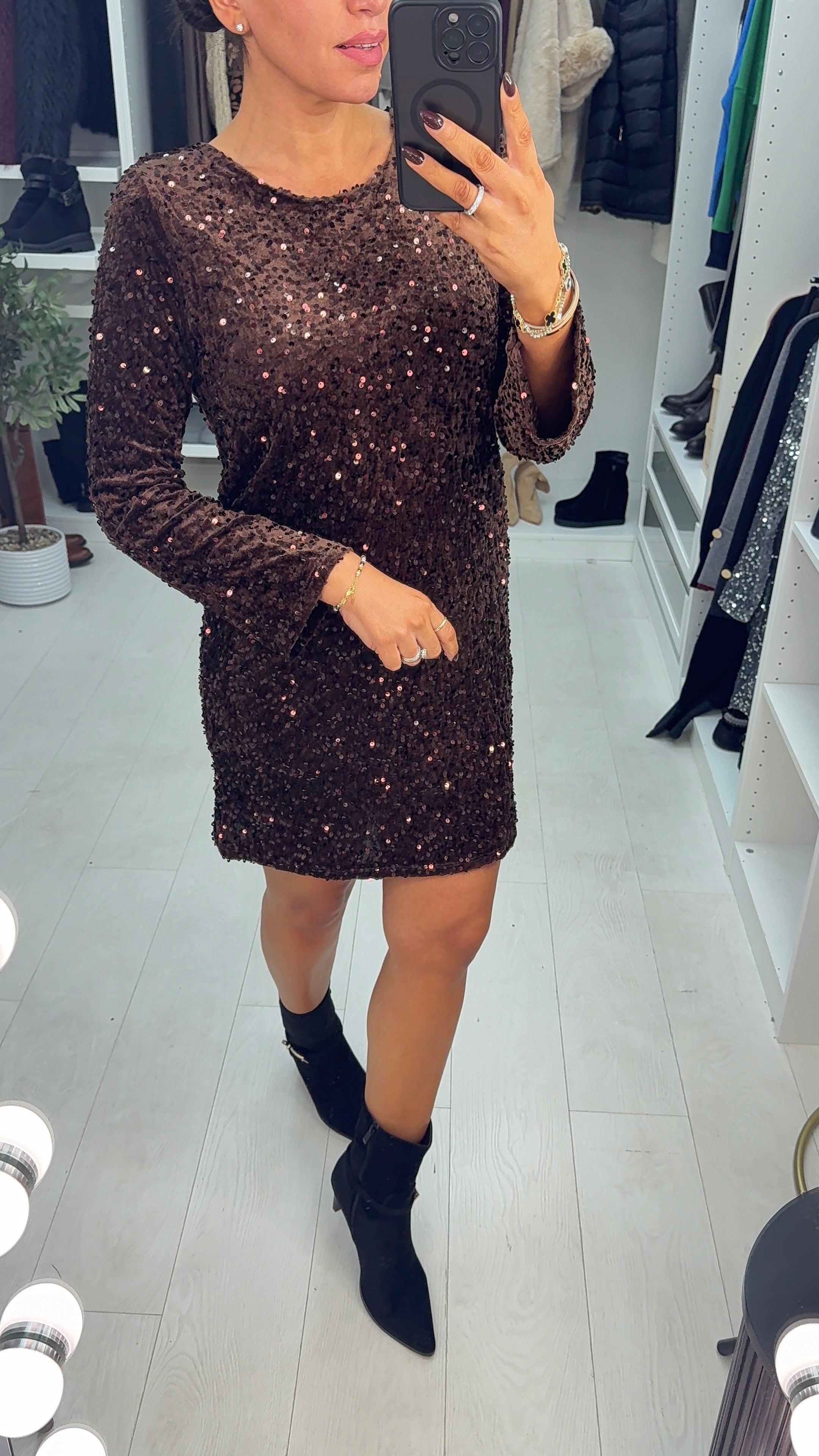 Lisana Sequin Embellished Bow Back Midi Dress