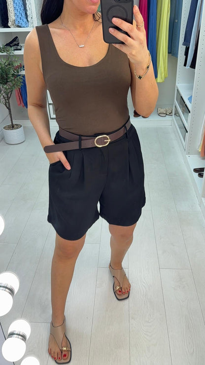 Skyla Plain Belted Crepe Shorts