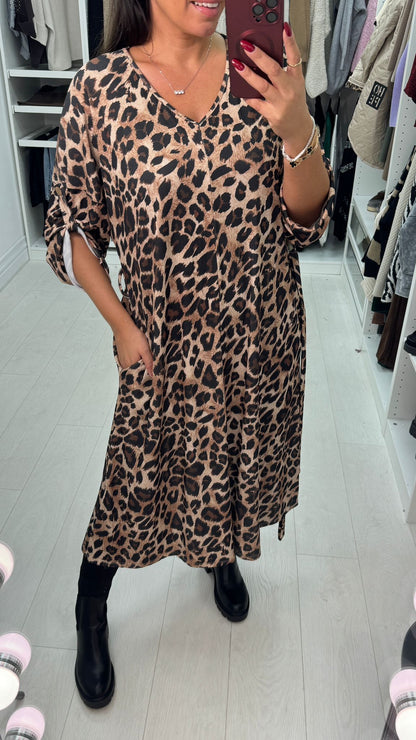Colina Leopard Print Ribbed Midi Dress