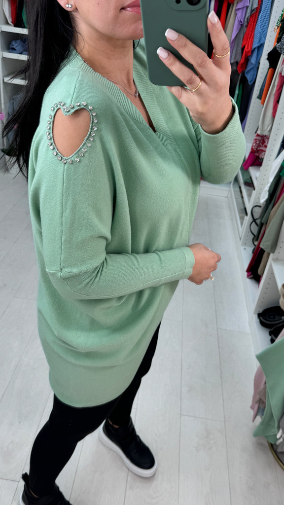 View All Knitwear – BowsBoutiques