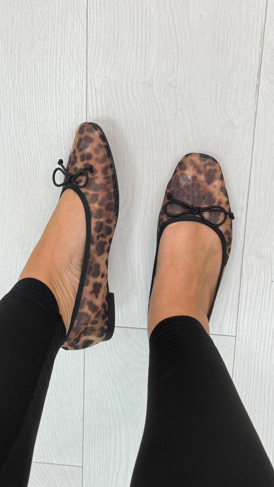 Susey Bow Detailed Mesh Ballet Flats