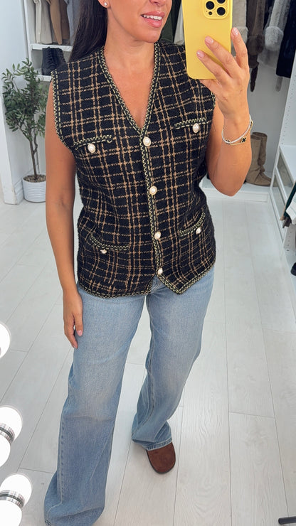 Kynlee Sleeveless Checked Pearl Button Detailed Cardigan