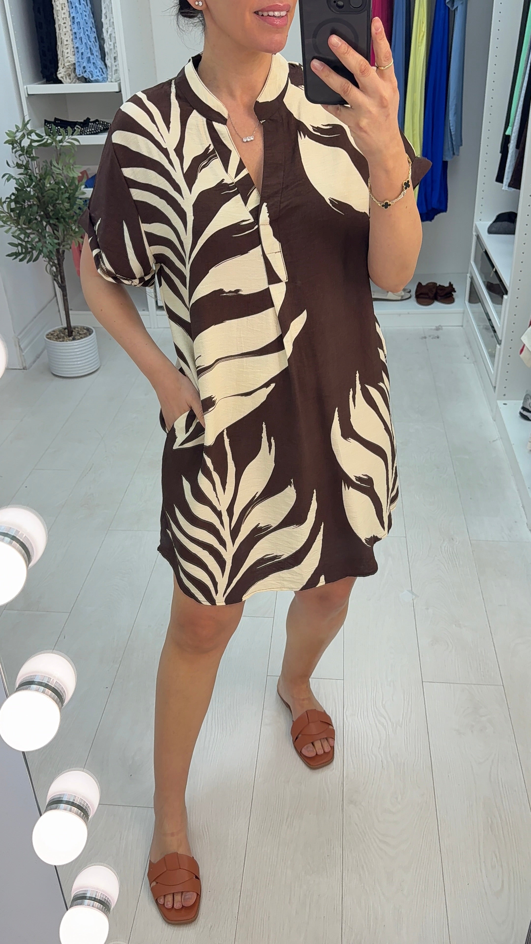 Livabelle Abstract Print V Neck Midi Dress