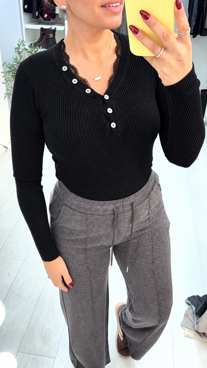Ozalia Ribbed Lace Detailed V Neck Knit Top