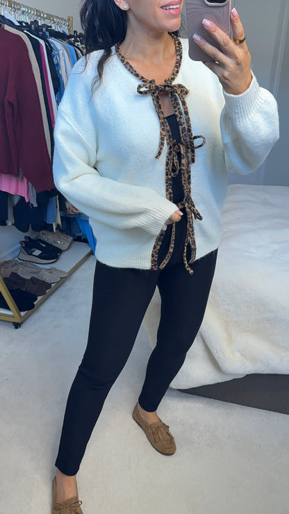 Juni Leopard Print Trim Tie Front Jumper