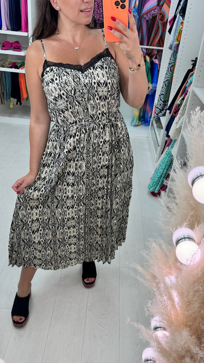 Azura Aztec Print Pleated Maxi Dress