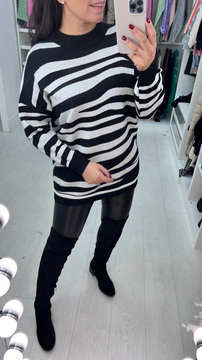 Nally Zebra Printed Super Soft Loose Fit Knit Jumper