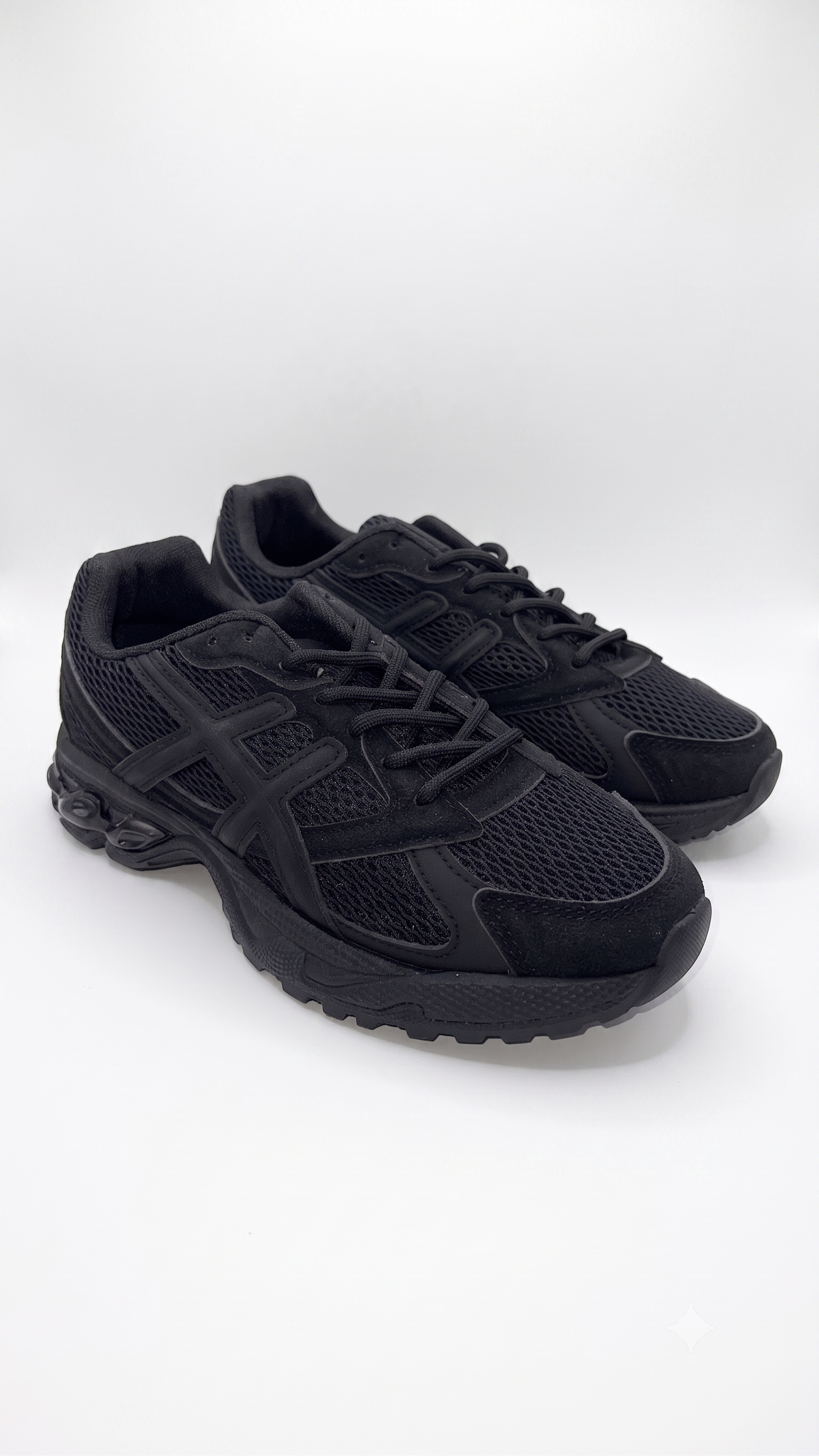 Dalilah Mesh Detailed Trainers