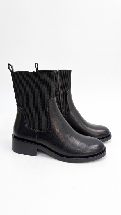 Lenny Faux Leather Ribbed Chelsea Boots
