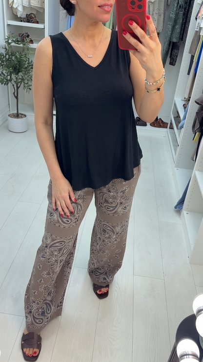 Gabbi Plain V Neck Loose Fit Top
