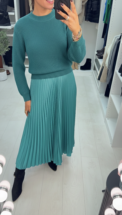 Elise Plain 2-In-1 Knitted Top Silk Pleated Dress