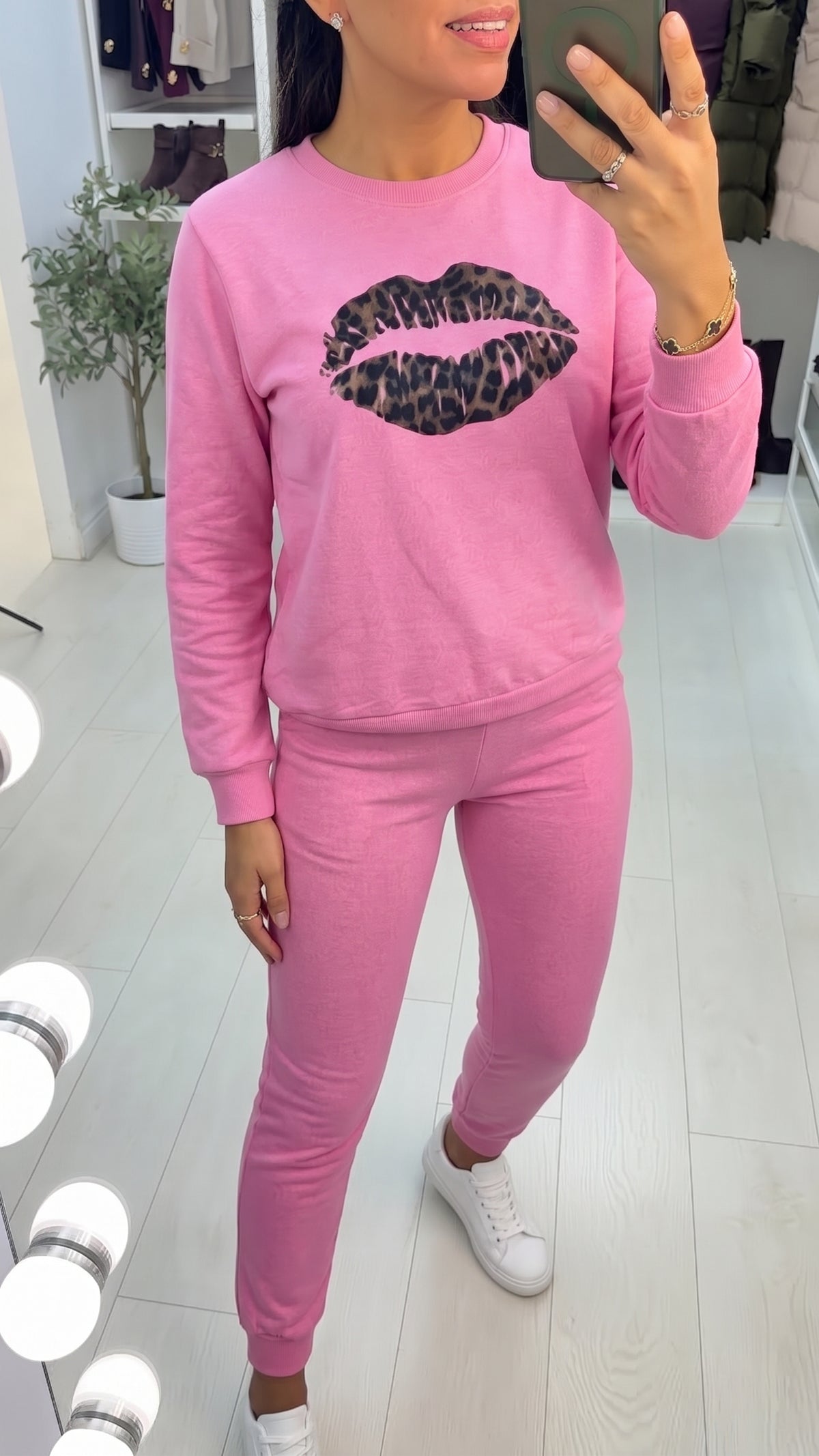 Sarah Leopard Foil Lips Detailed Loungewear Set