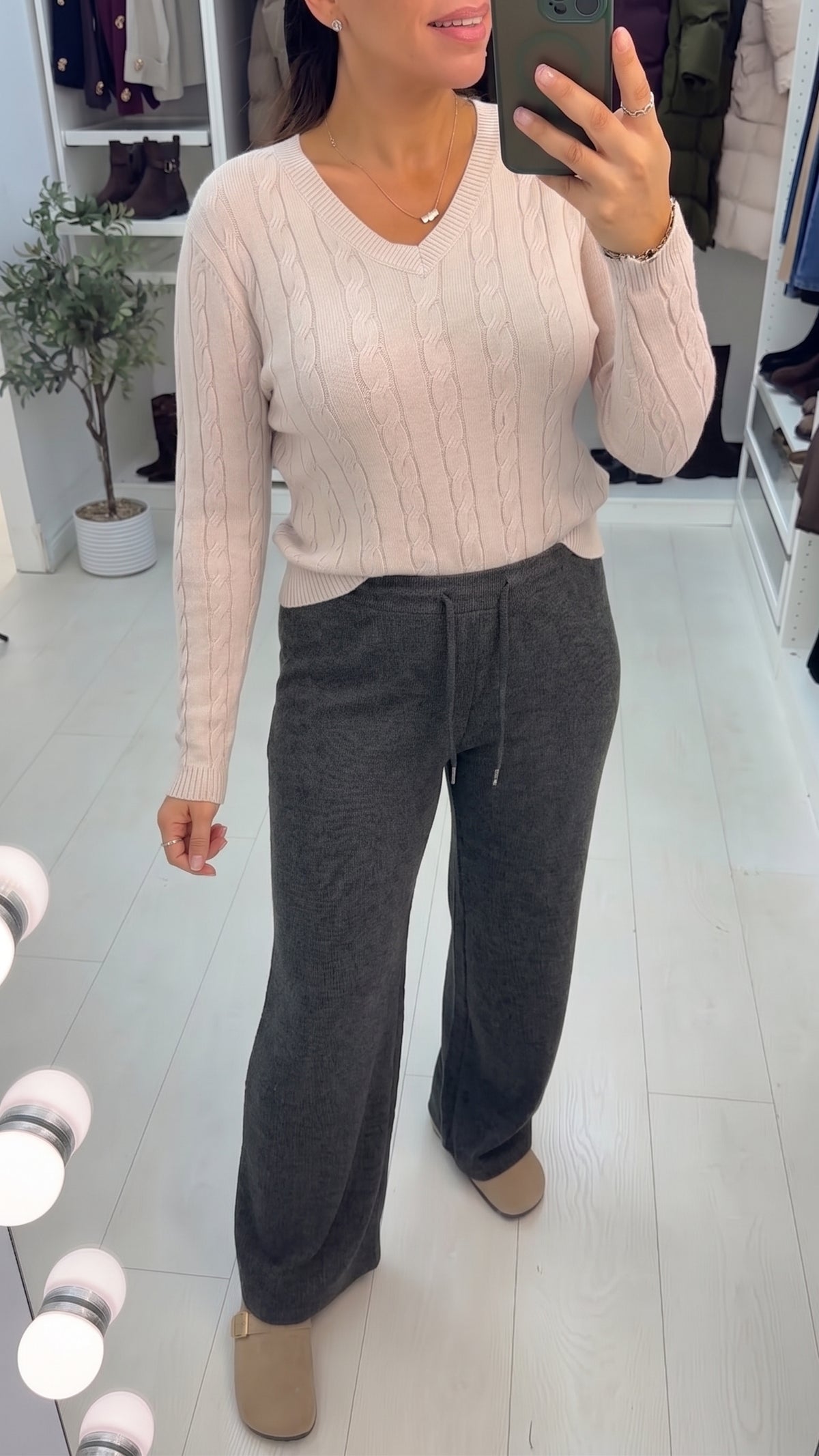 Terese Super Soft Plain Joggers