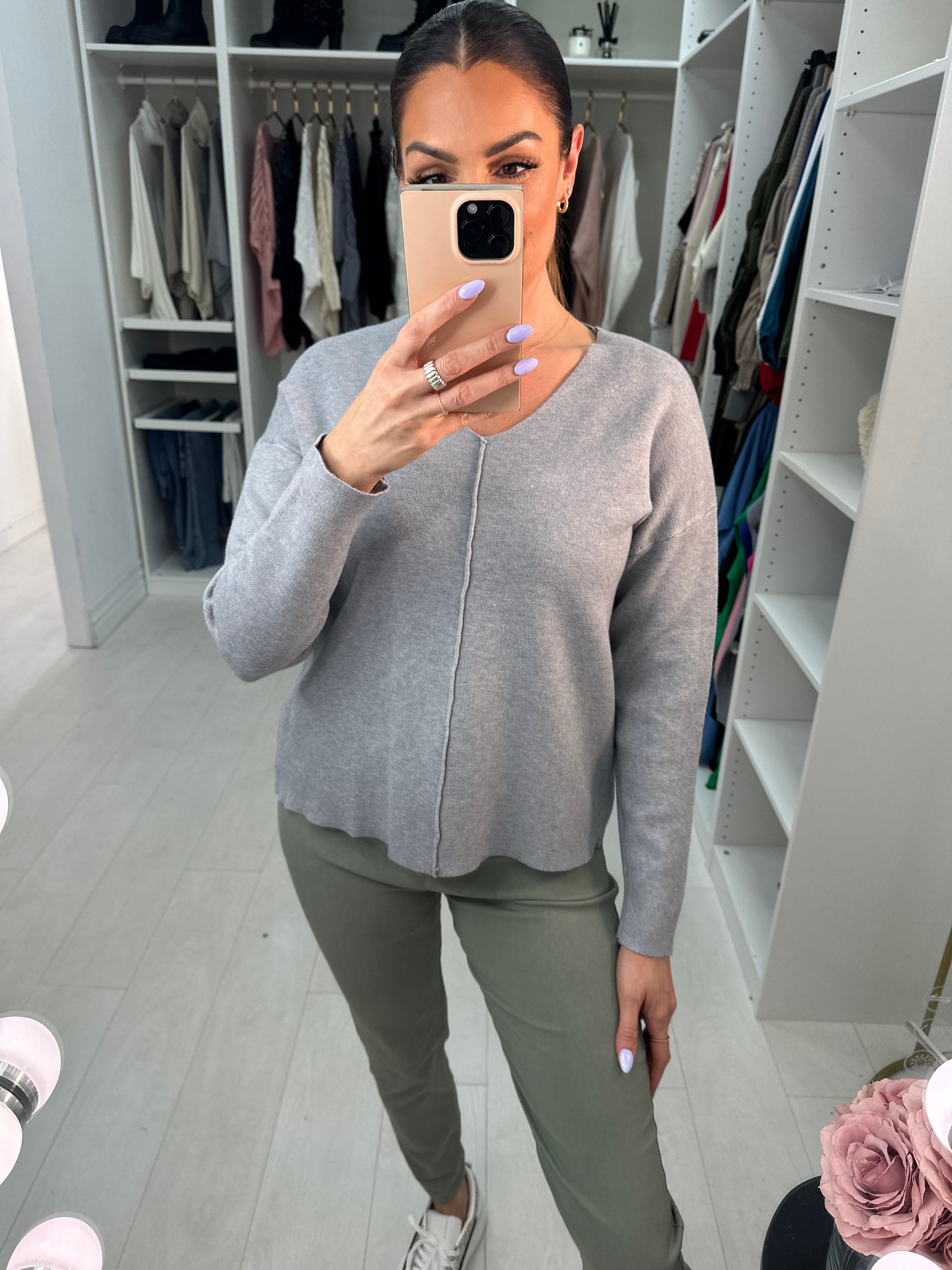 Hattie Plain V Neck Jumper