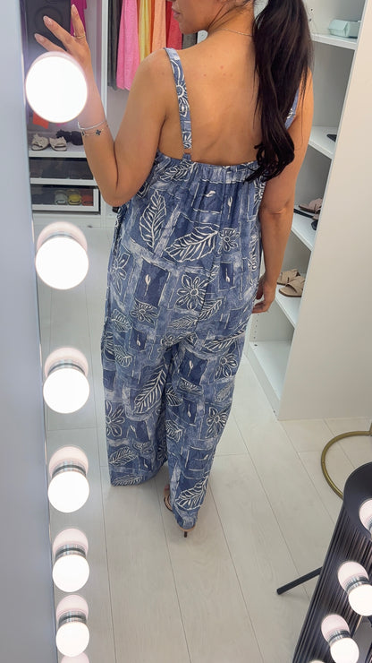Pippia Printed Denim Look Loose Fit Jumpsuit