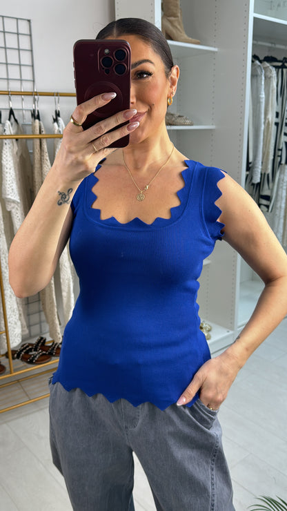 Lyndsey Zig Zag Trim Vest