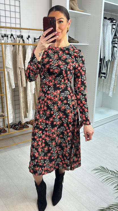 Lilyth Floral Print Midi Swing Dress