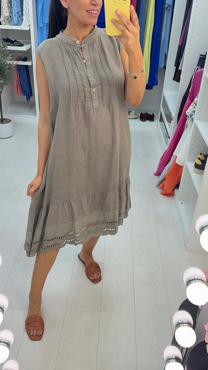 Velma Plain Button Detailed Scalloped Hem Linen Dress